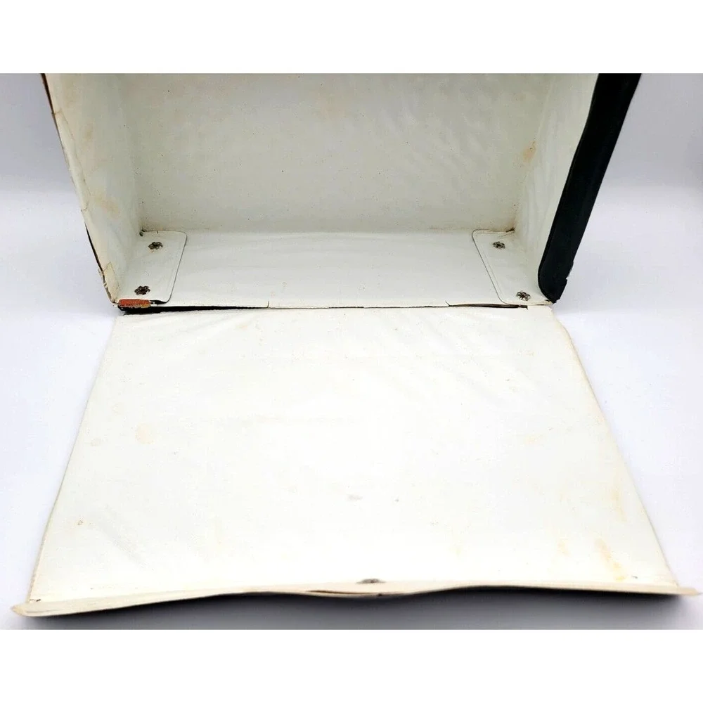 1969 MATTEL HOT‎ WHEELS COLLECTORS RACING CASE With TRAYS Vintage